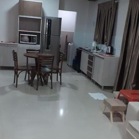 Apartamento Bombinhas Bagian luar foto