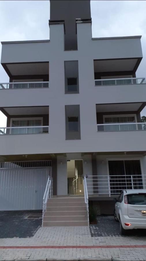 Apartamento Bombinhas Bagian luar foto