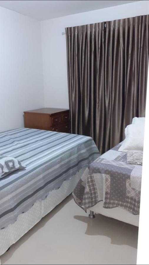 Apartamento Bombinhas Bagian luar foto