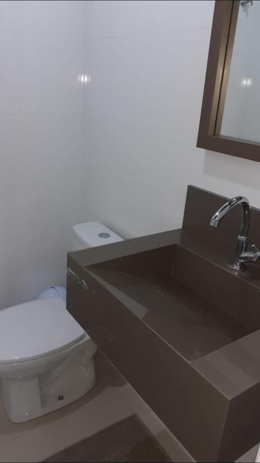 Apartamento Bombinhas Bagian luar foto